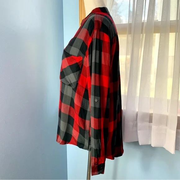 Beachlunchlounge Red and Black Plaid Check Button Down Shirt - Picture 3 of 8